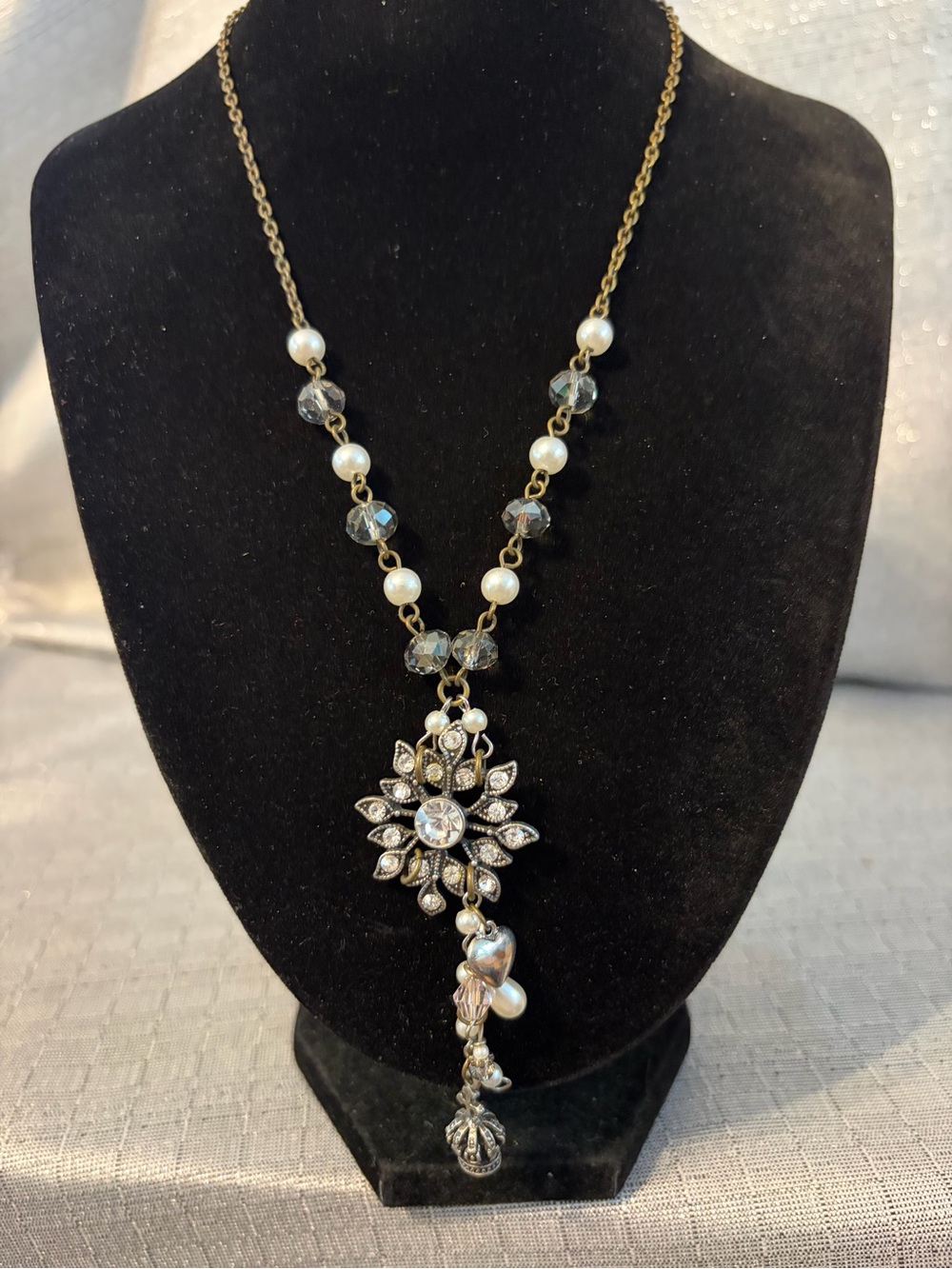 Vintage-Inspired Gold Pearl and Crystal Pendant Necklace